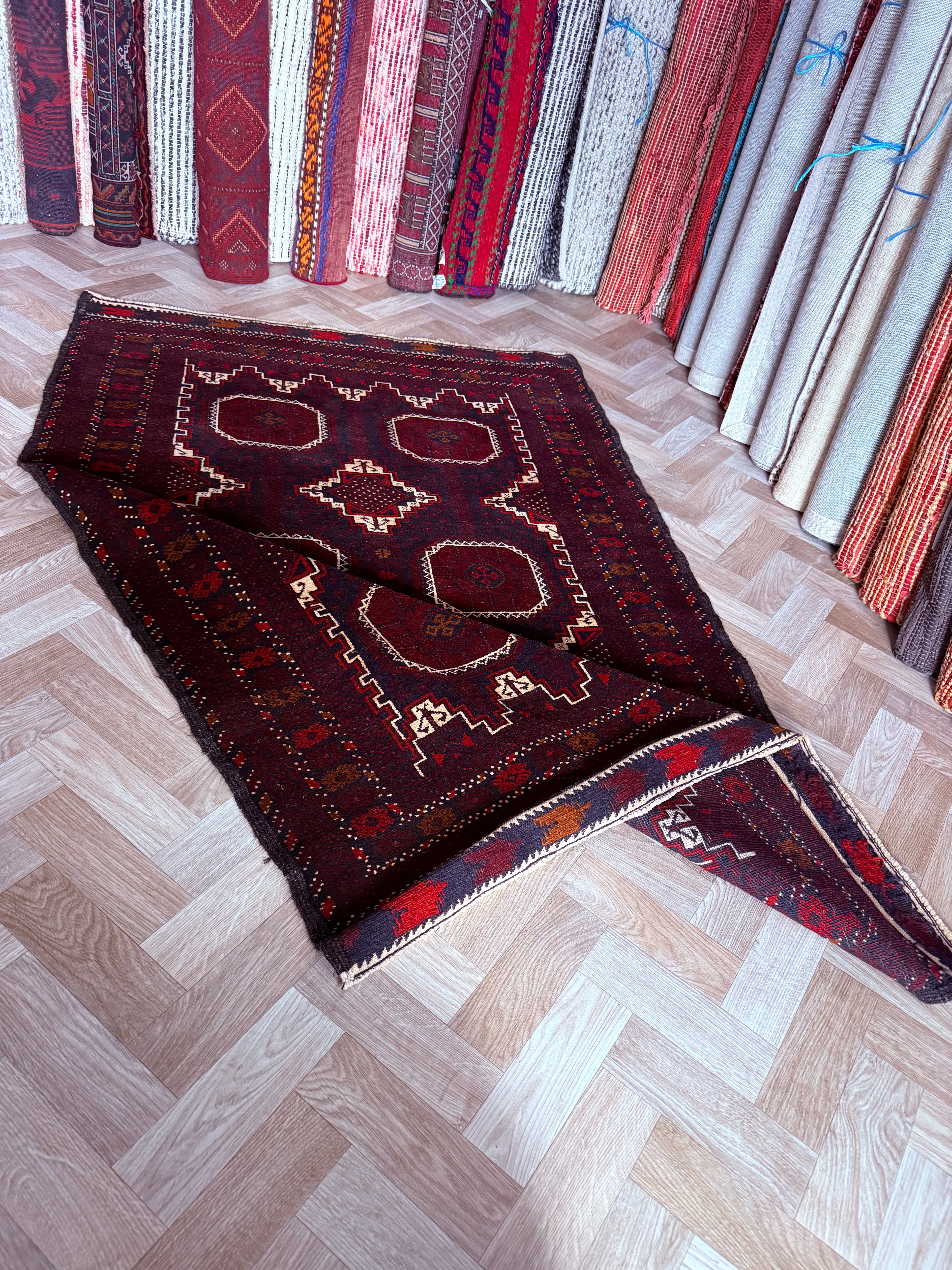 Fine Afghan Baluch size: 172x124cm