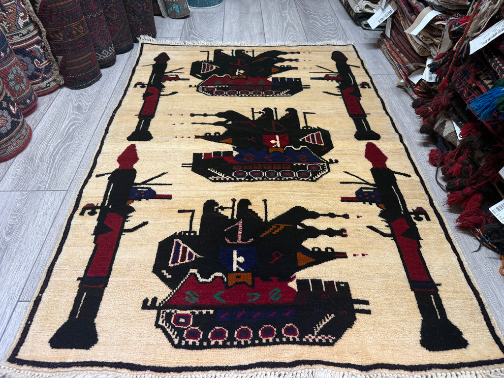 Handmade Afghan War Rug – 100% soft wool- 133x95 cm