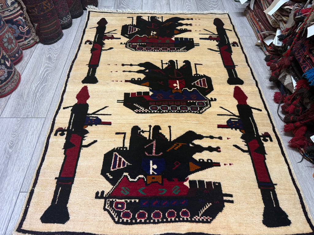 Handmade Afghan War Rug – 100% soft wool- 133x95 cm