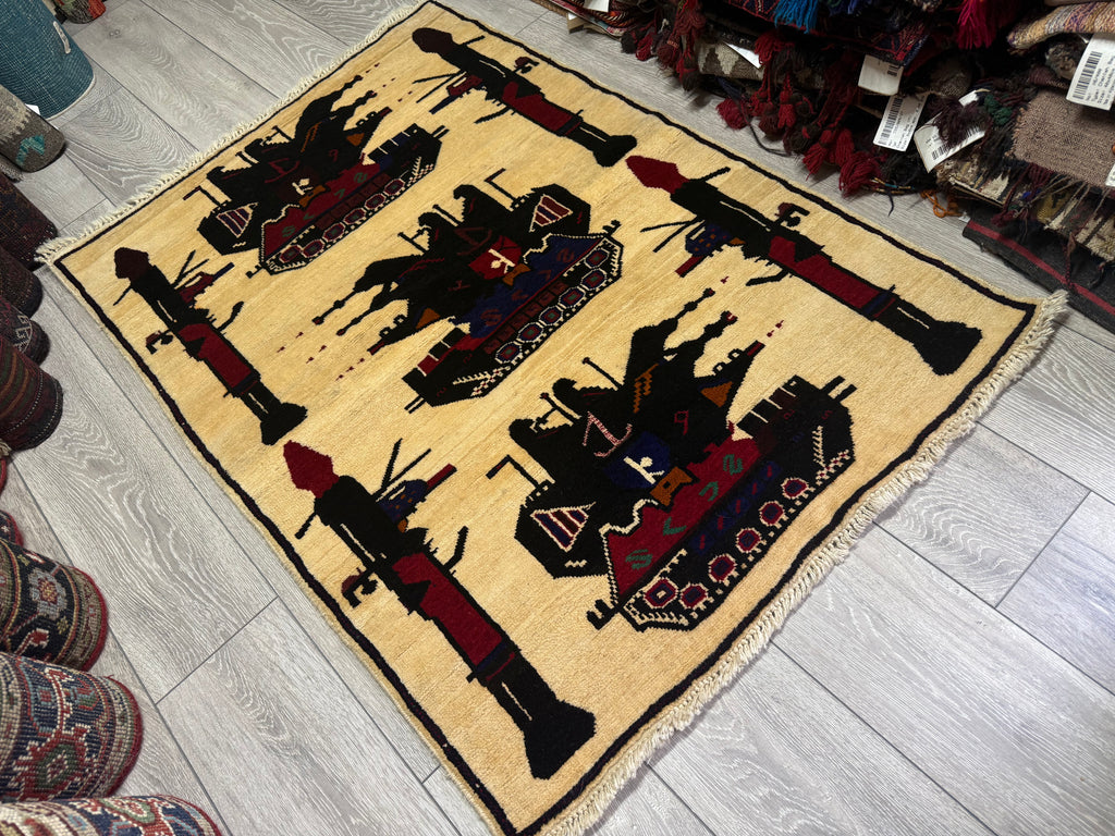 Handmade Afghan War Rug – 100% soft wool- 133x95 cm
