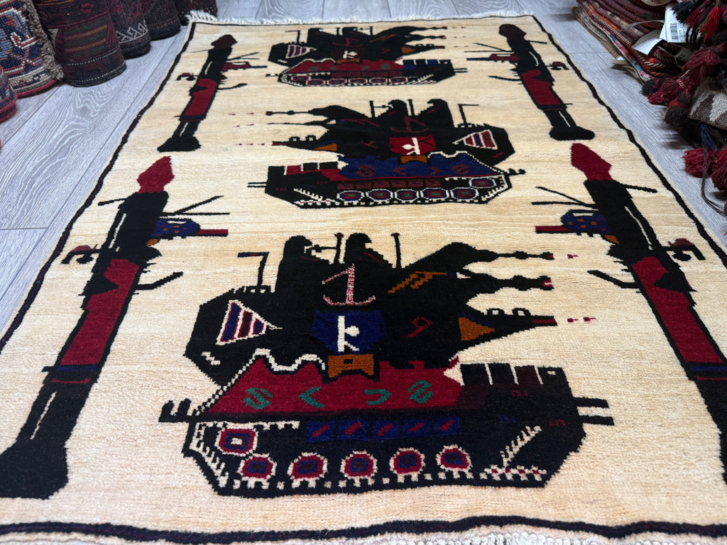 Handmade Afghan War Rug – 100% soft wool- 133x95 cm
