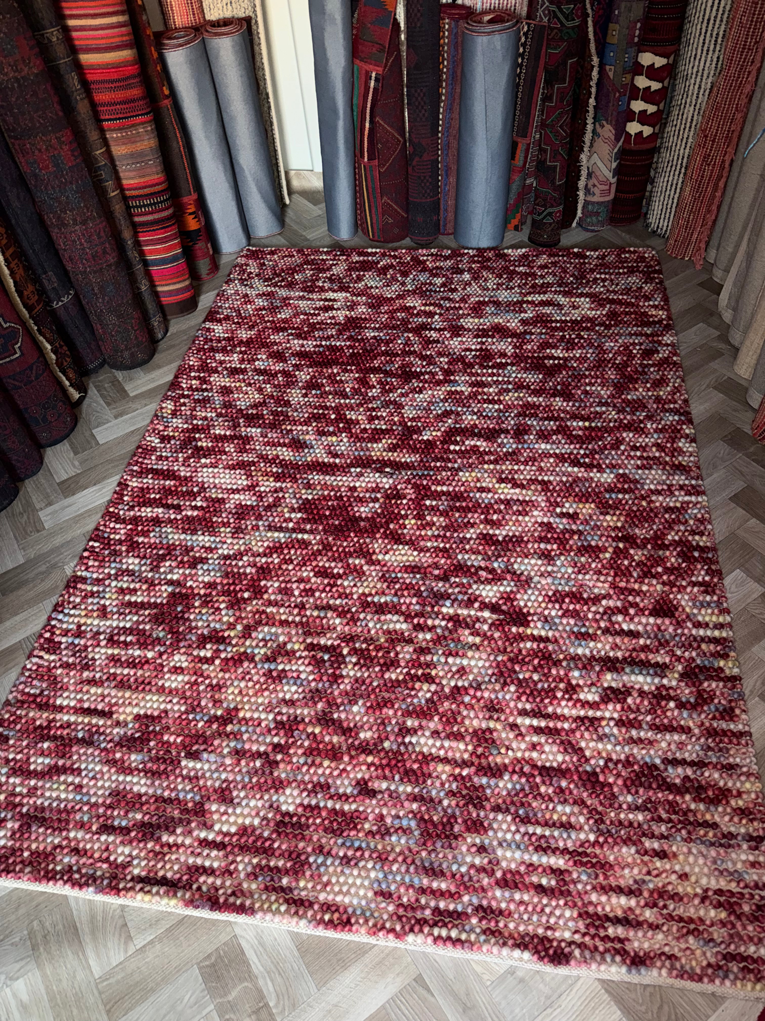 Beautiful Handmade Modern Wool Rug – 230 × 160 can
